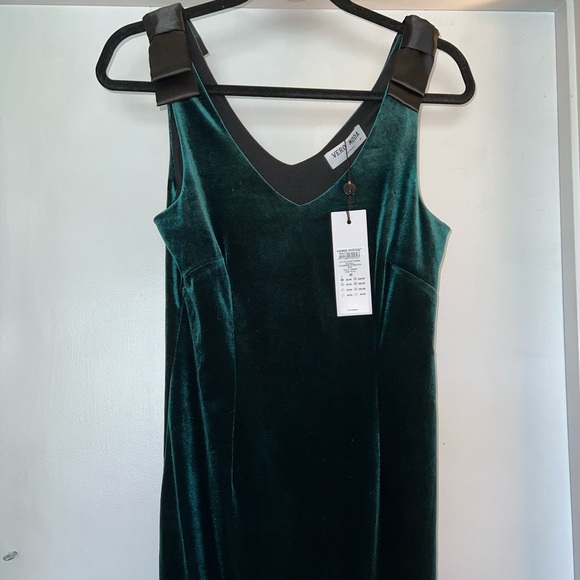 Vero Moda dress. 💥2/15$💥 - Picture 2 of 4